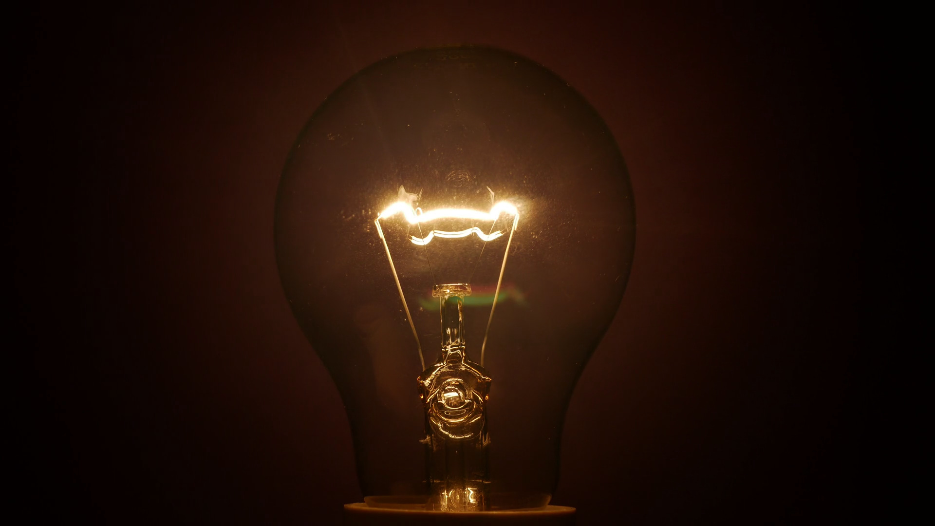 What Is Incandescent Lighting