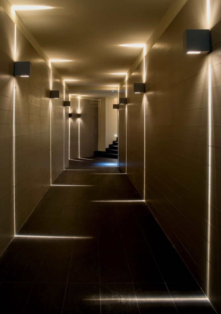 hallway wall light ARCHITECTURE IDEAS
