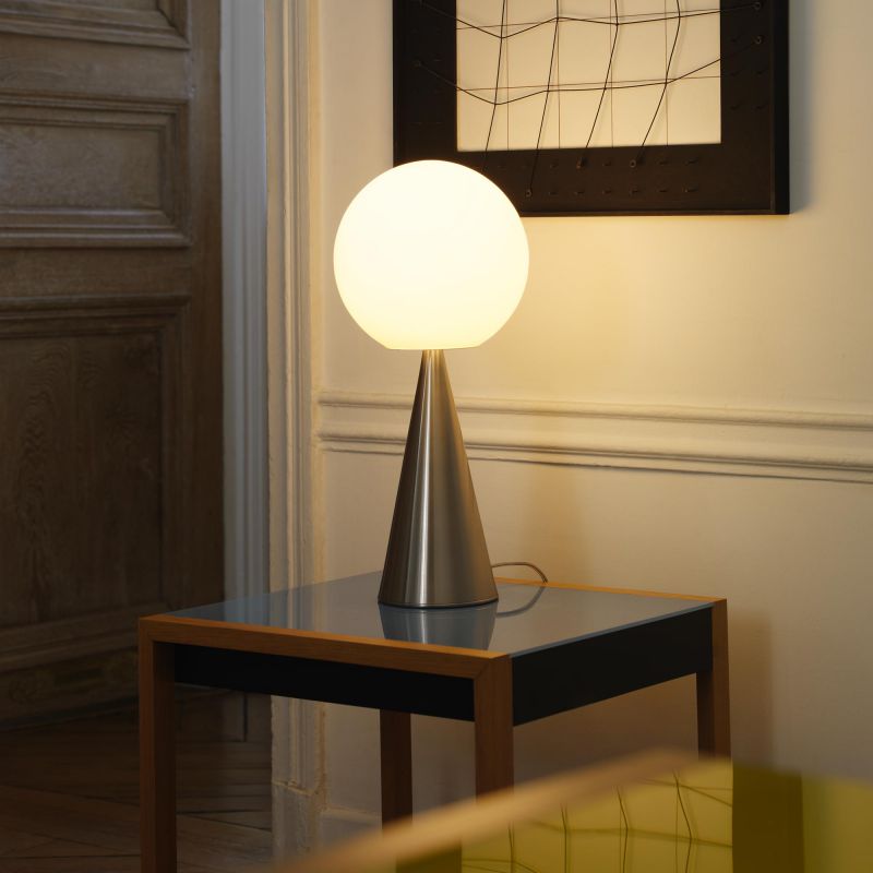 https://architectureideas.info/wp-content/uploads/2010/04/table-lamp-1.jpg