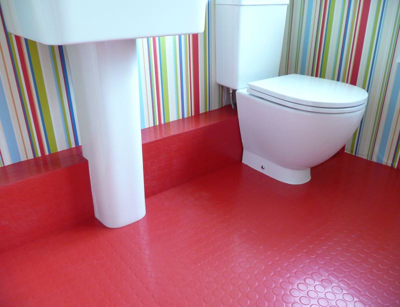 rubber-flooring-bathrooms